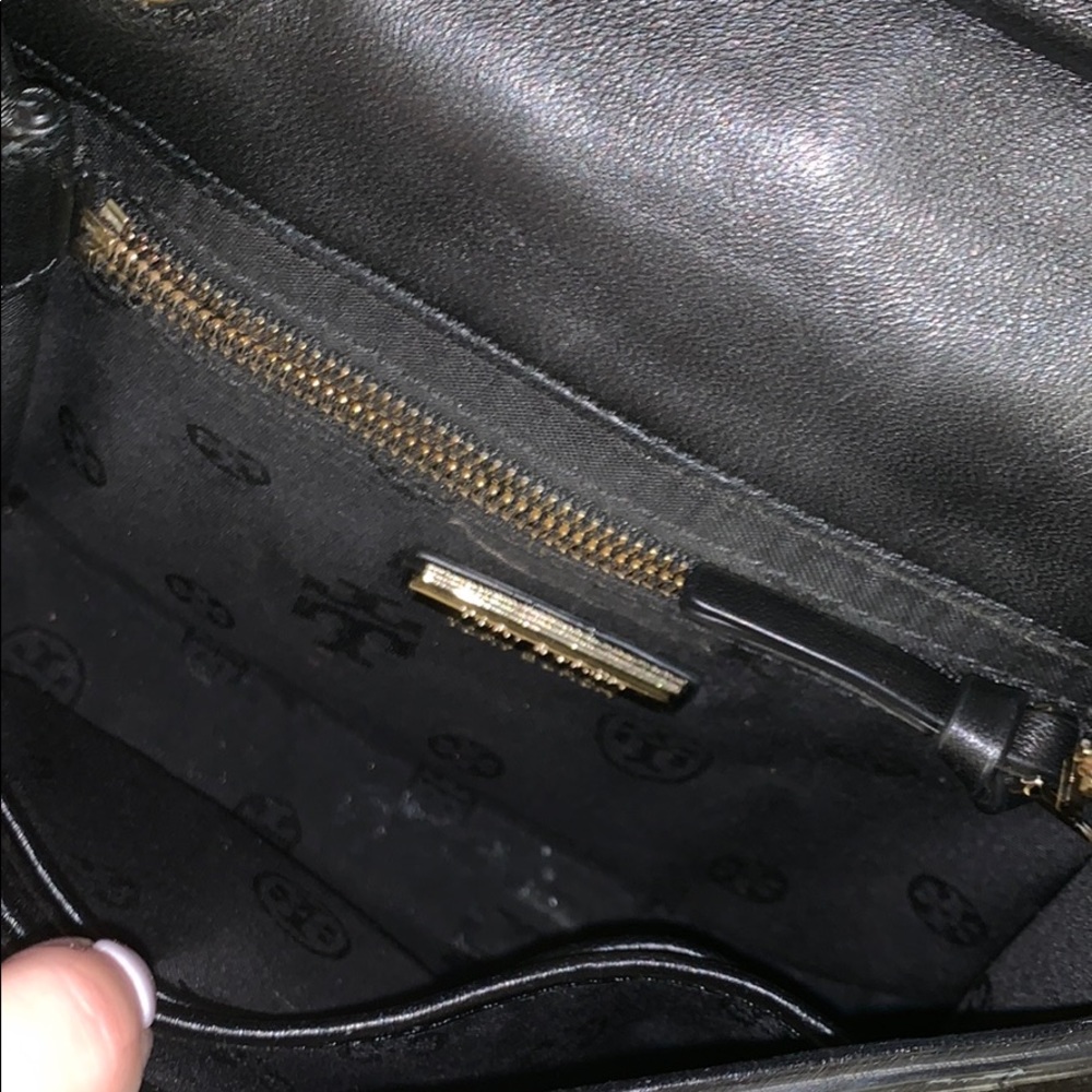 Crossbody Tory Burch purse - Picture 4 of 5